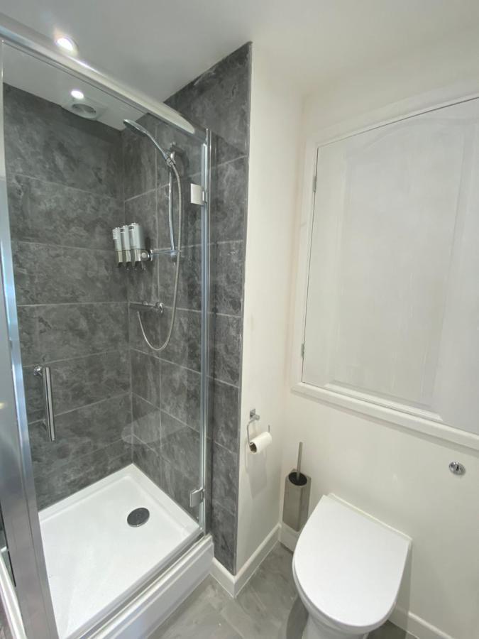 Modern 2 Bedroom Apartment, With Car Parking. Bitton Zewnętrze zdjęcie